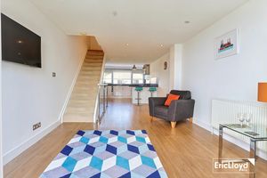 Photo 24- click for photo gallery